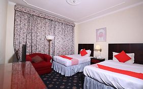 Oyo 112 Semiramis Hotel